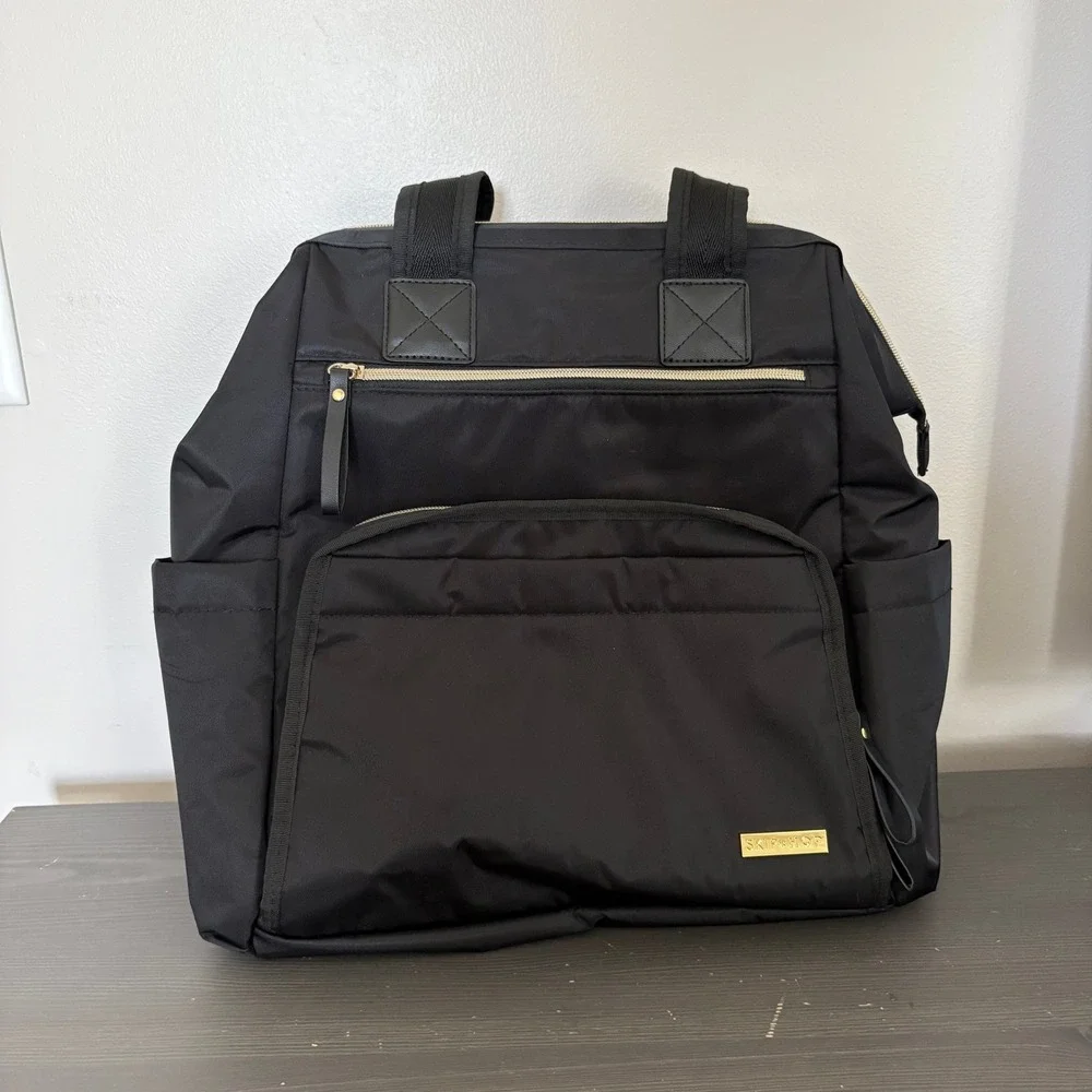 Skip Hop Diaper Bag Mainframe Wide Open OS Black Backpack Stroller Straps Gold